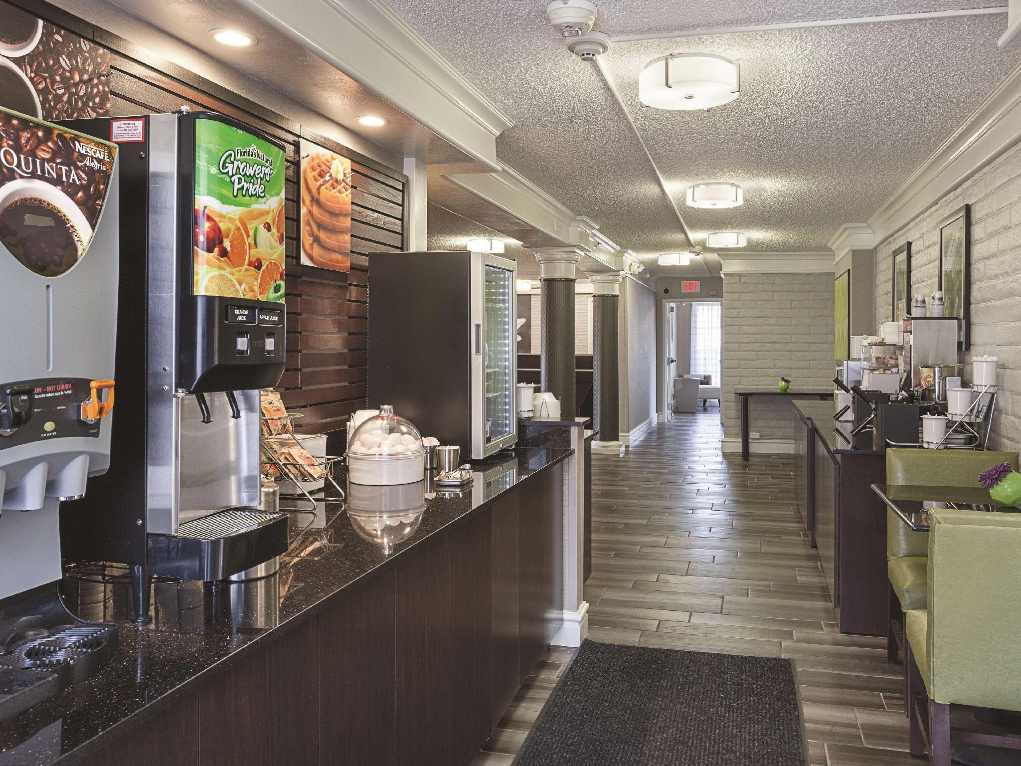 La Quinta Inn By Wyndham Sacramento North Carmichael Extérieur photo