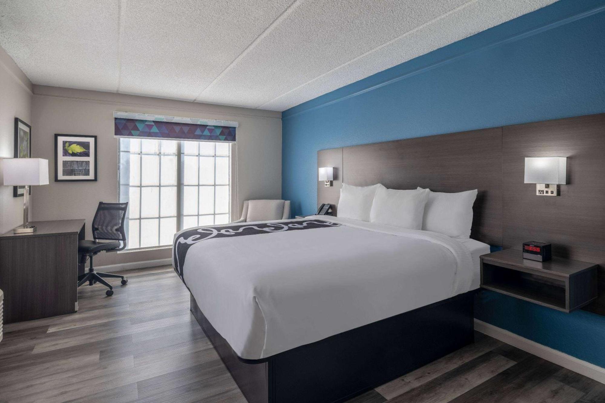 La Quinta Inn By Wyndham Sacramento North Carmichael Extérieur photo