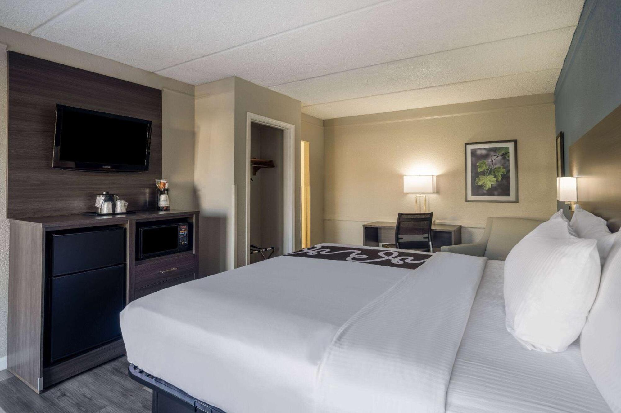 La Quinta Inn By Wyndham Sacramento North Carmichael Extérieur photo