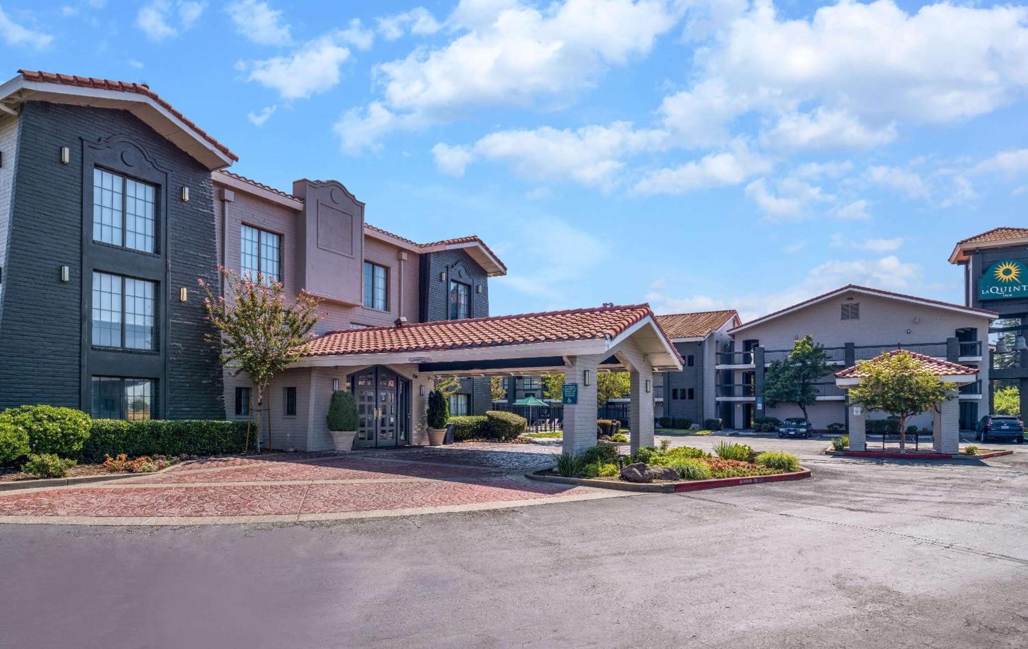 La Quinta Inn By Wyndham Sacramento North Carmichael Extérieur photo
