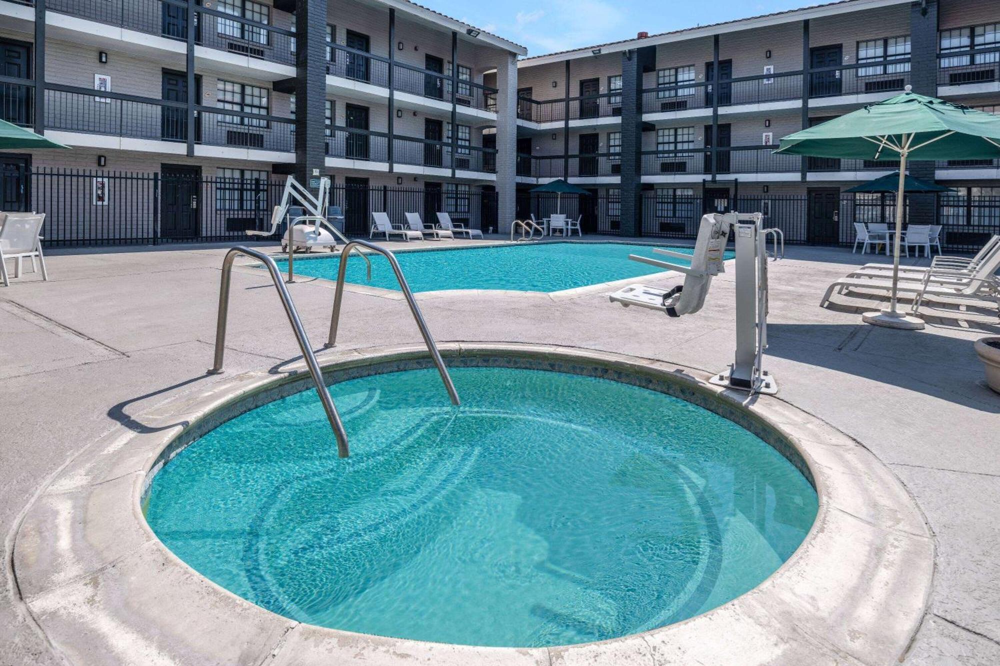 La Quinta Inn By Wyndham Sacramento North Carmichael Extérieur photo