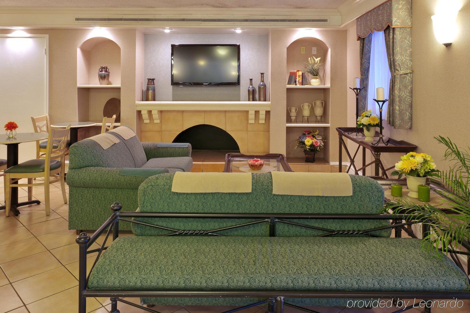 La Quinta Inn By Wyndham Sacramento North Carmichael Extérieur photo