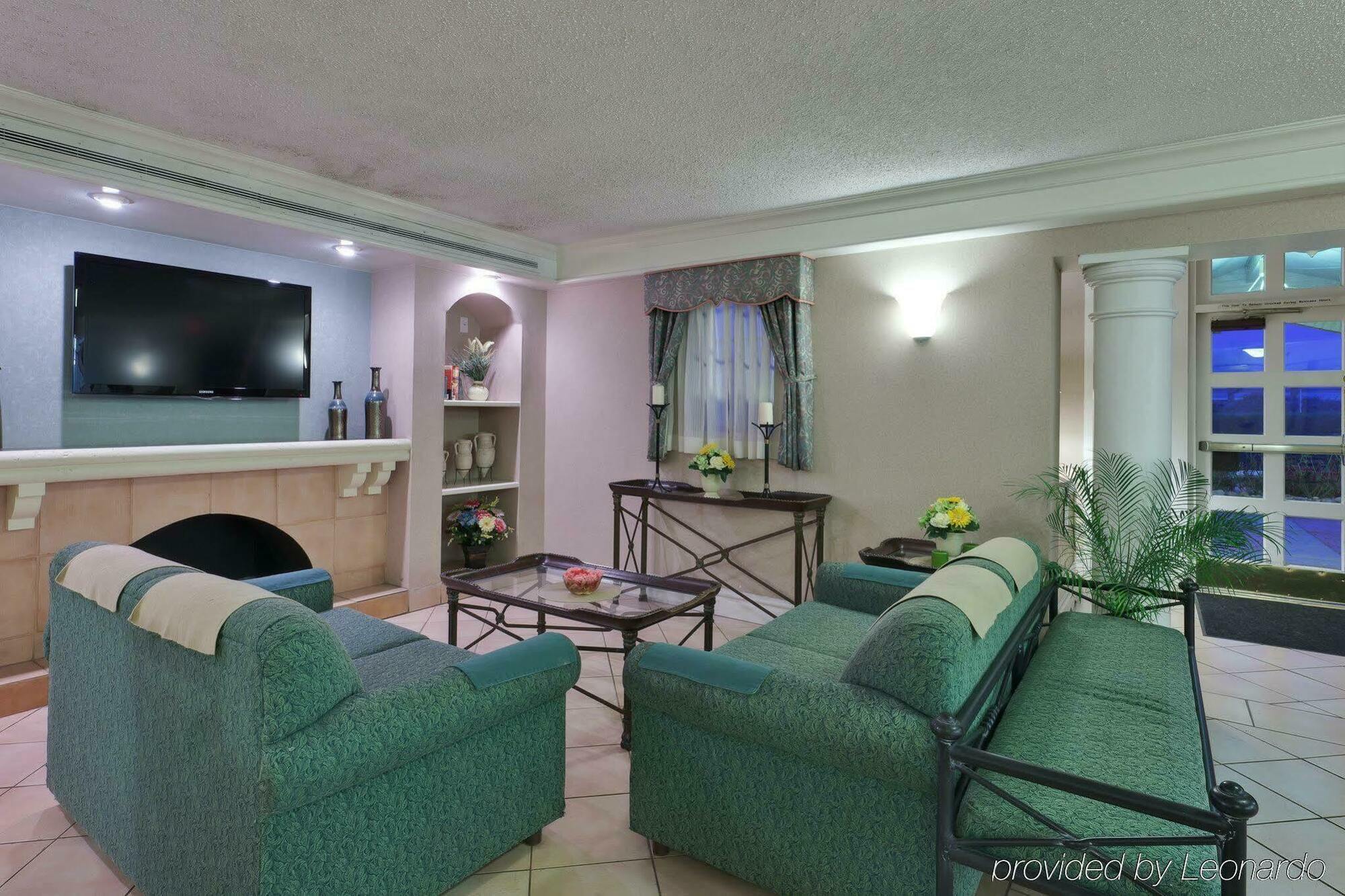 La Quinta Inn By Wyndham Sacramento North Carmichael Extérieur photo